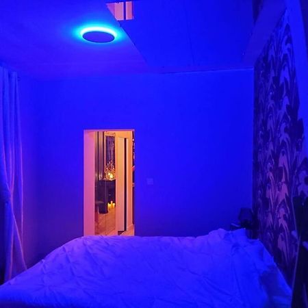 Love Room « L'Etreinte Doree » Illiers-Combray Eksteriør billede