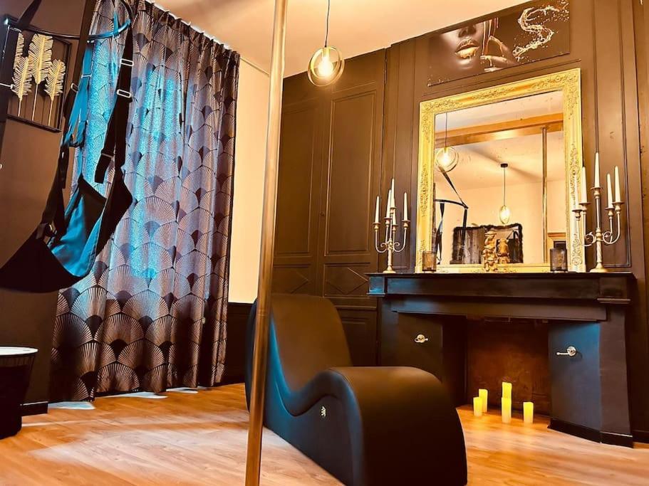 Love Room « L'Etreinte Doree » Illiers-Combray Eksteriør billede